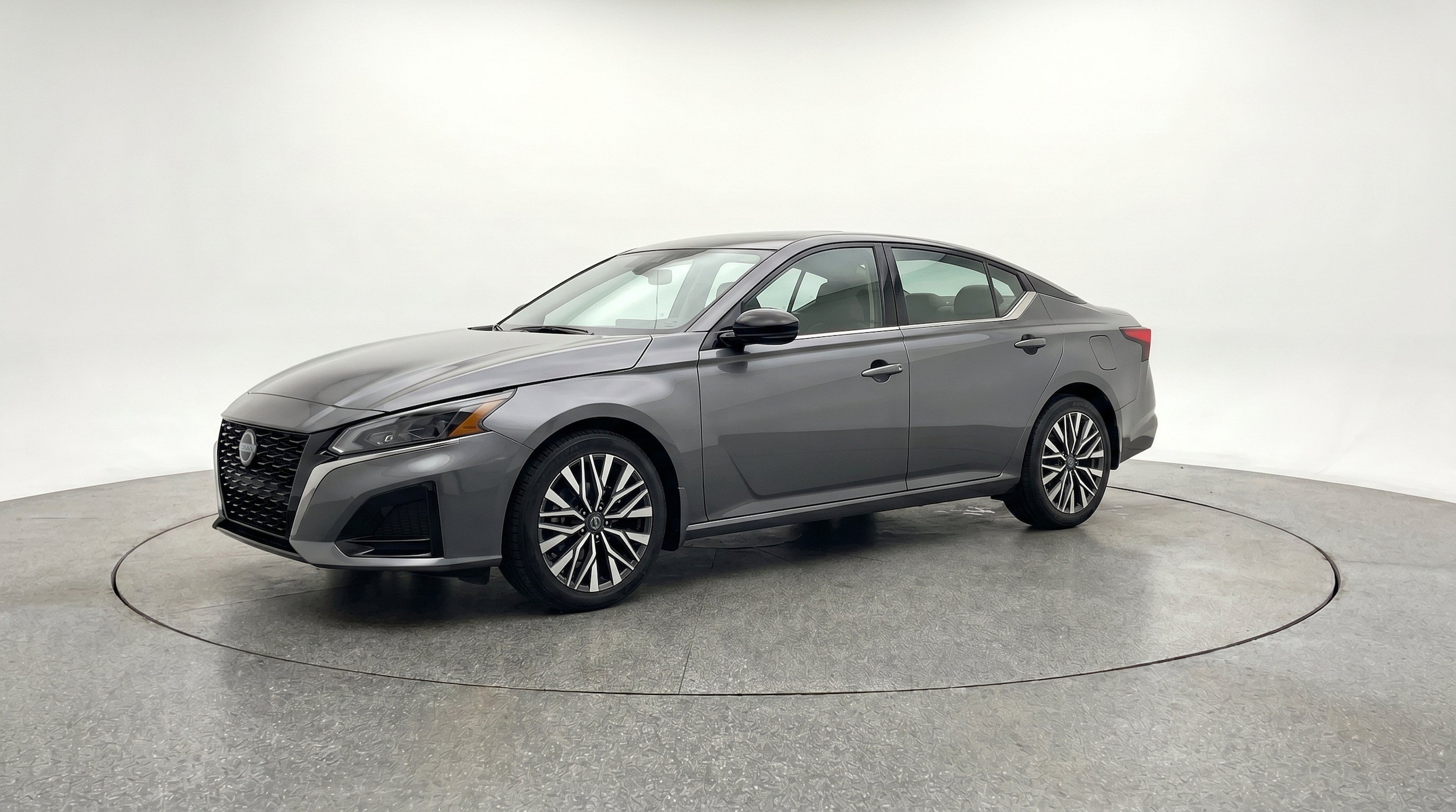 Thumbnail: 2025 Nissan Altima - 3