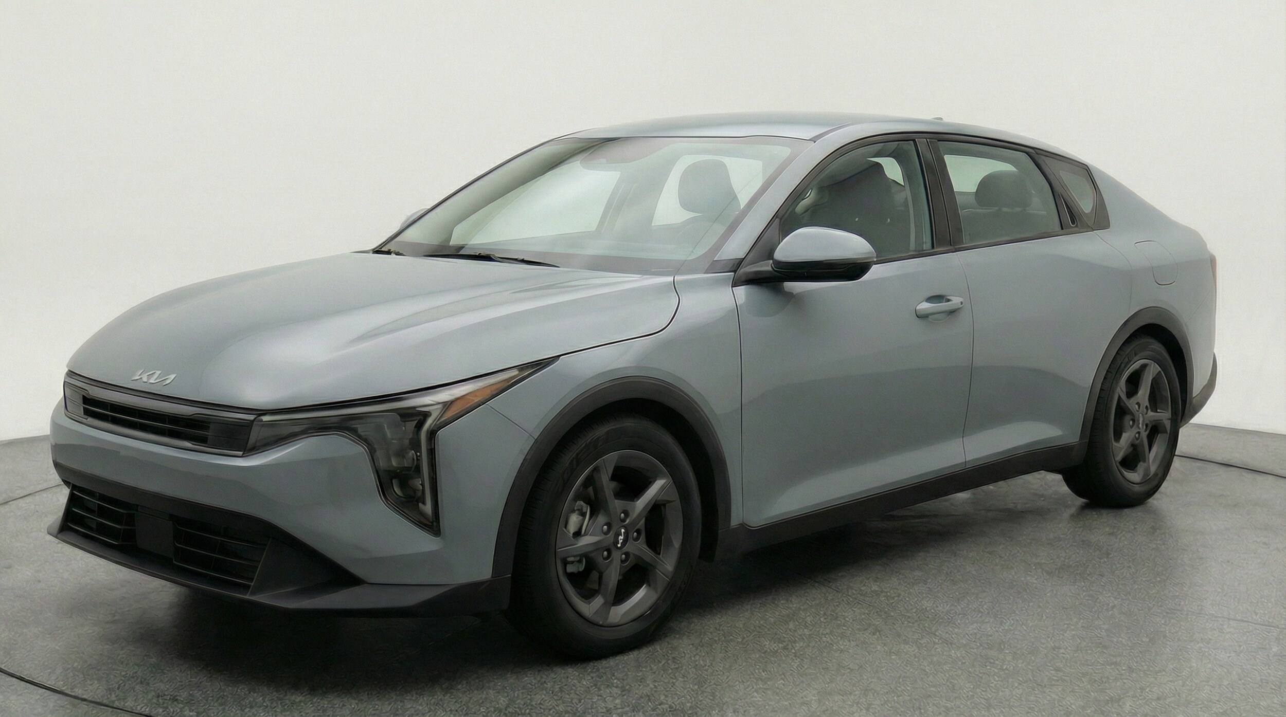 Thumbnail: 2025 Kia K4 - 3