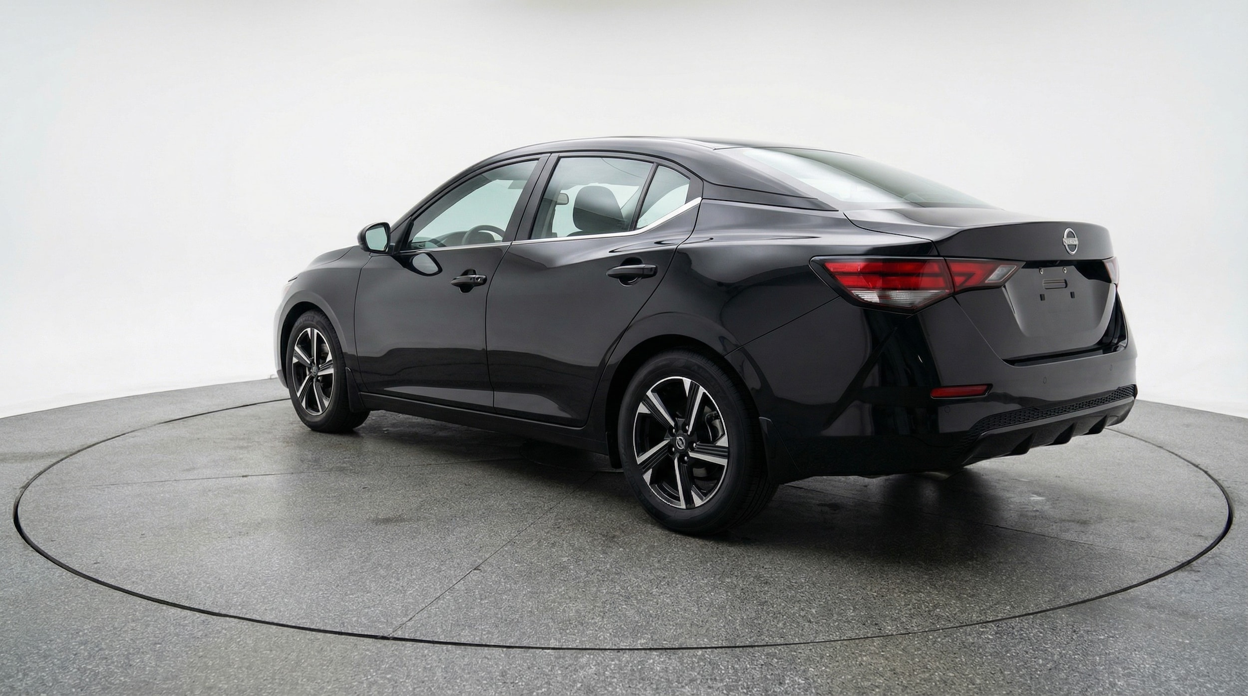 Thumbnail: 2025 Nissan Sentra - 5