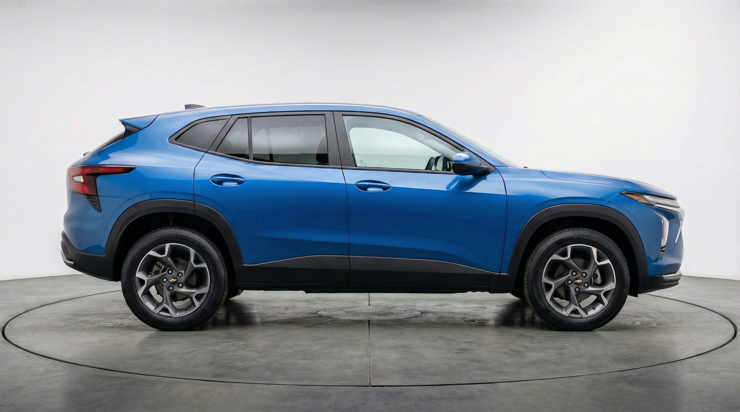 Thumbnail: 2025 Chevrolet Trax - 11