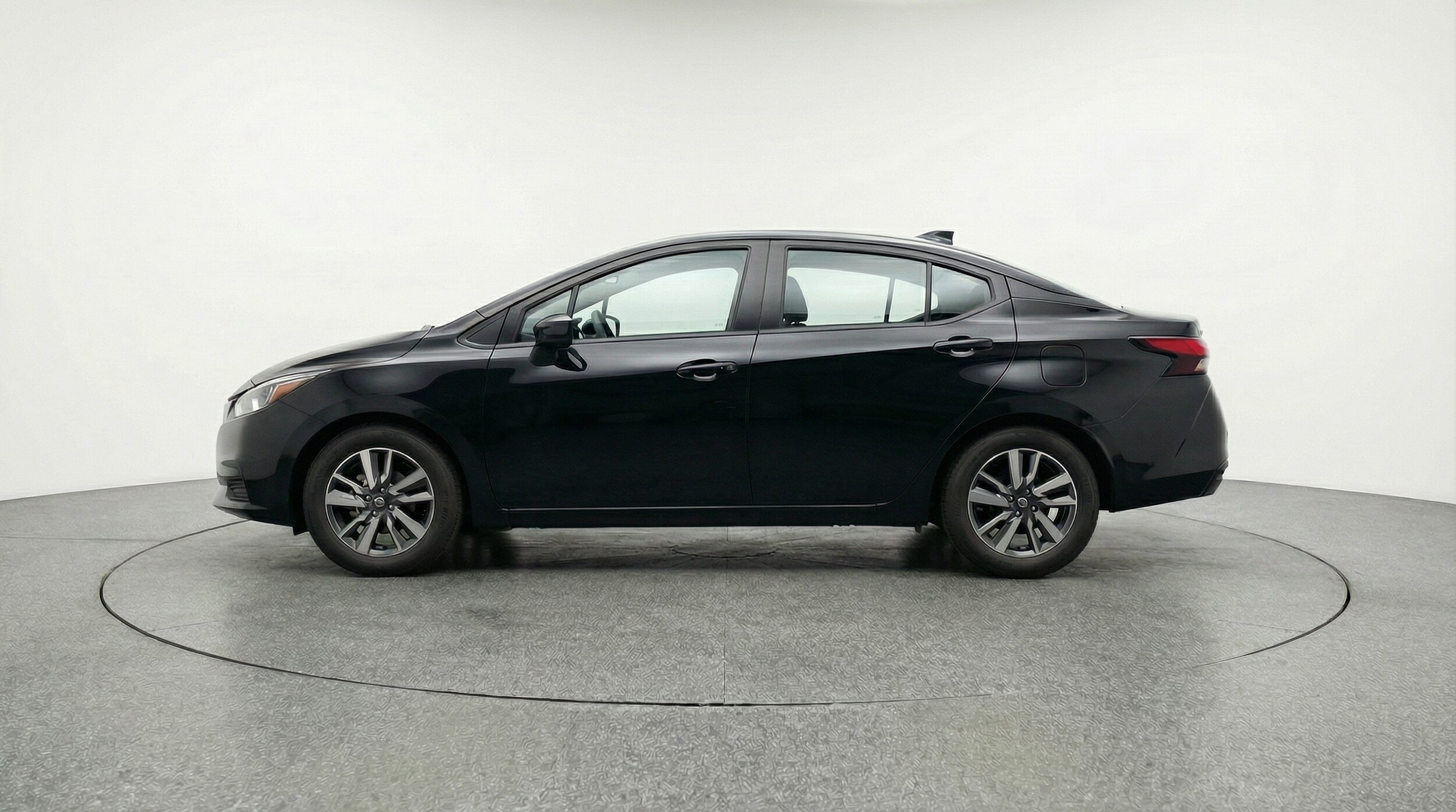 Thumbnail: 2025 Nissan Versa - 4