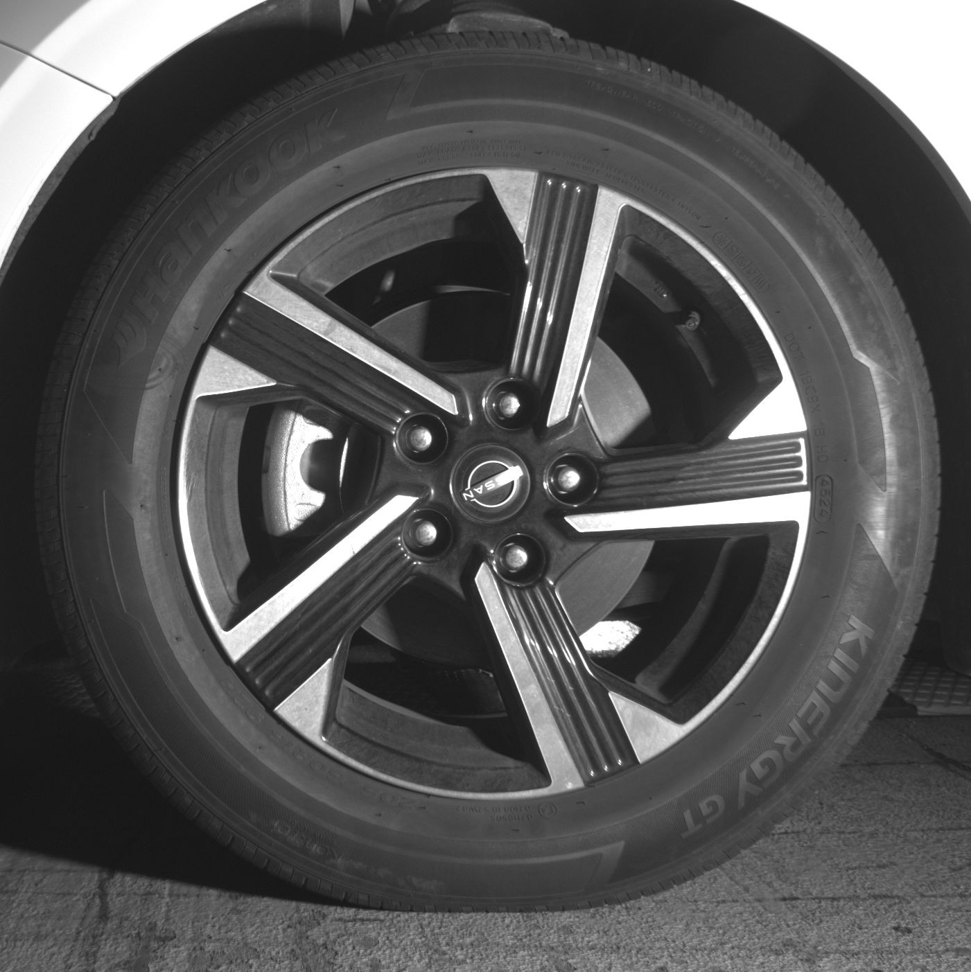 Thumbnail: 2025 Nissan Sentra - 9