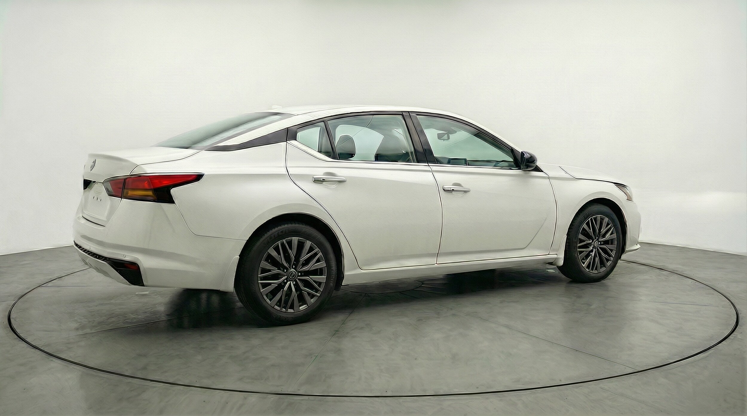 Thumbnail: 2025 Nissan Altima - 7