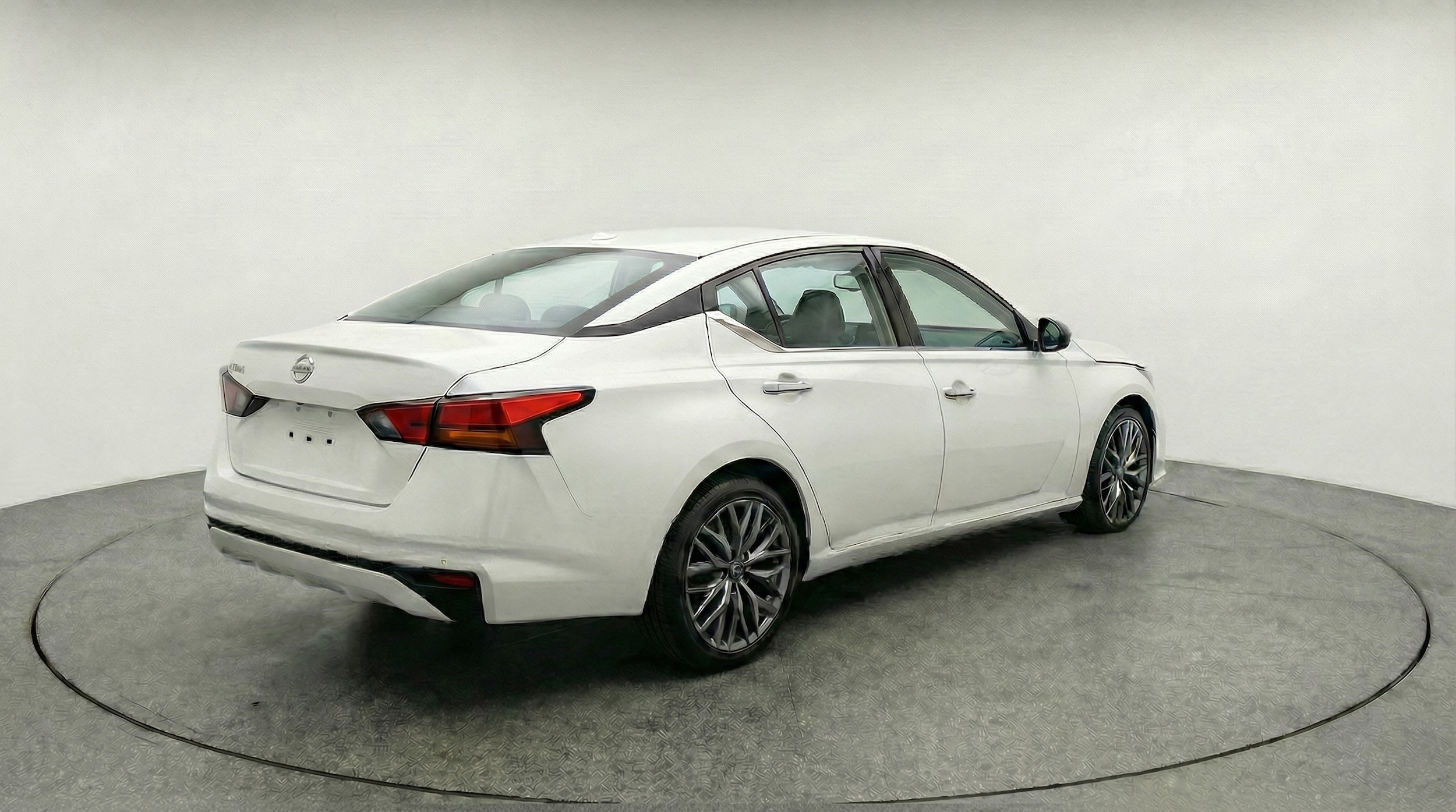 Thumbnail: 2025 Nissan Altima - 7