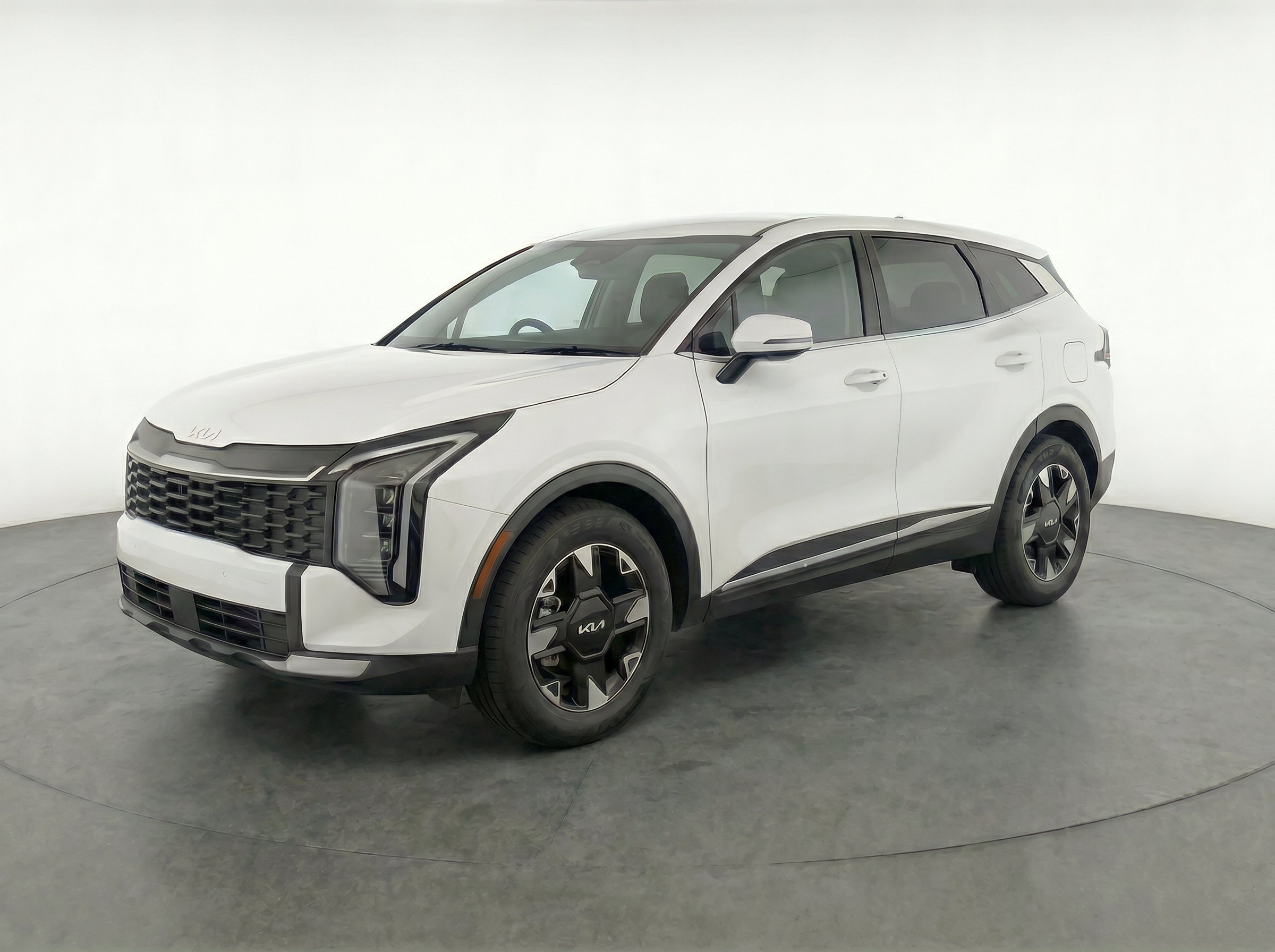 Thumbnail: 2026 Kia Sportage - 3