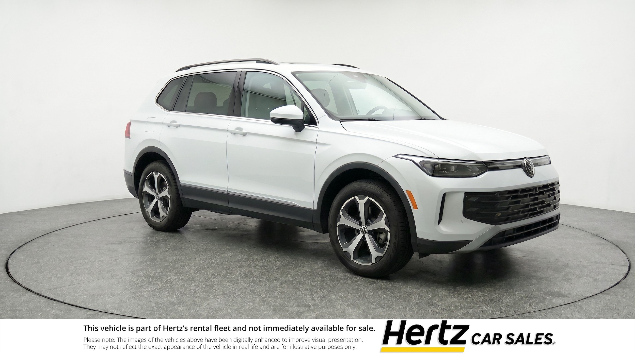 Thumbnail: 2026 Volkswagen Tiguan - 1