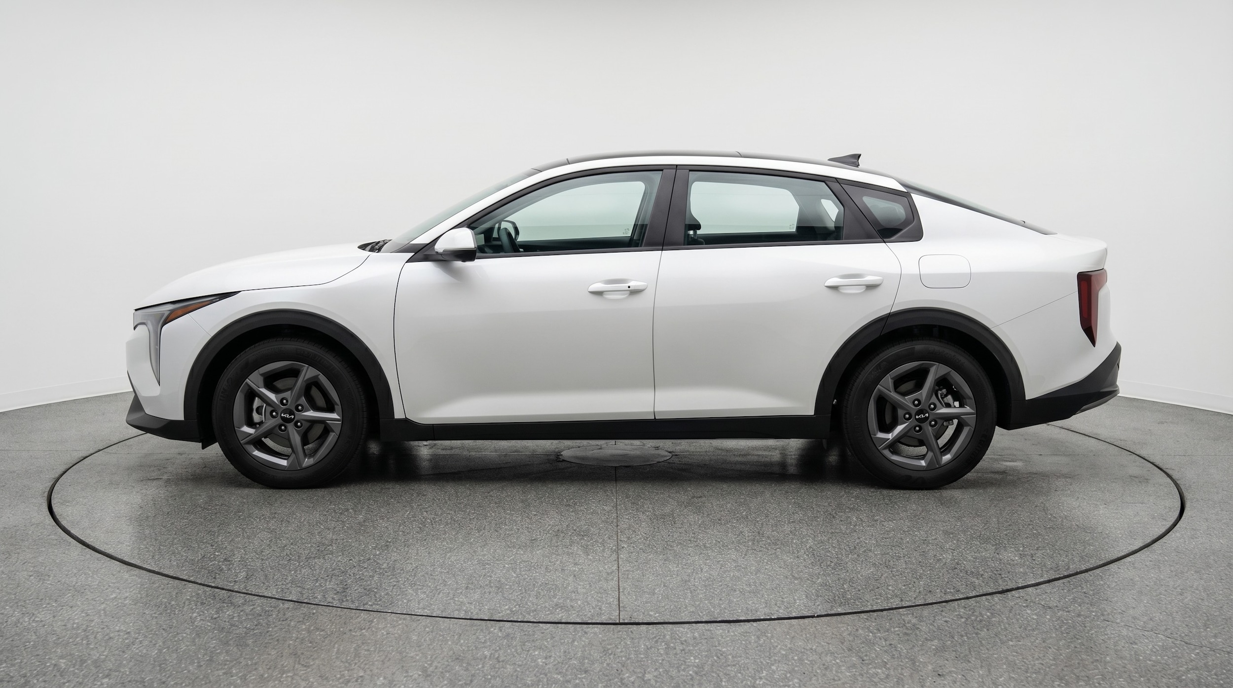 Thumbnail: 2025 Kia K4 - 4