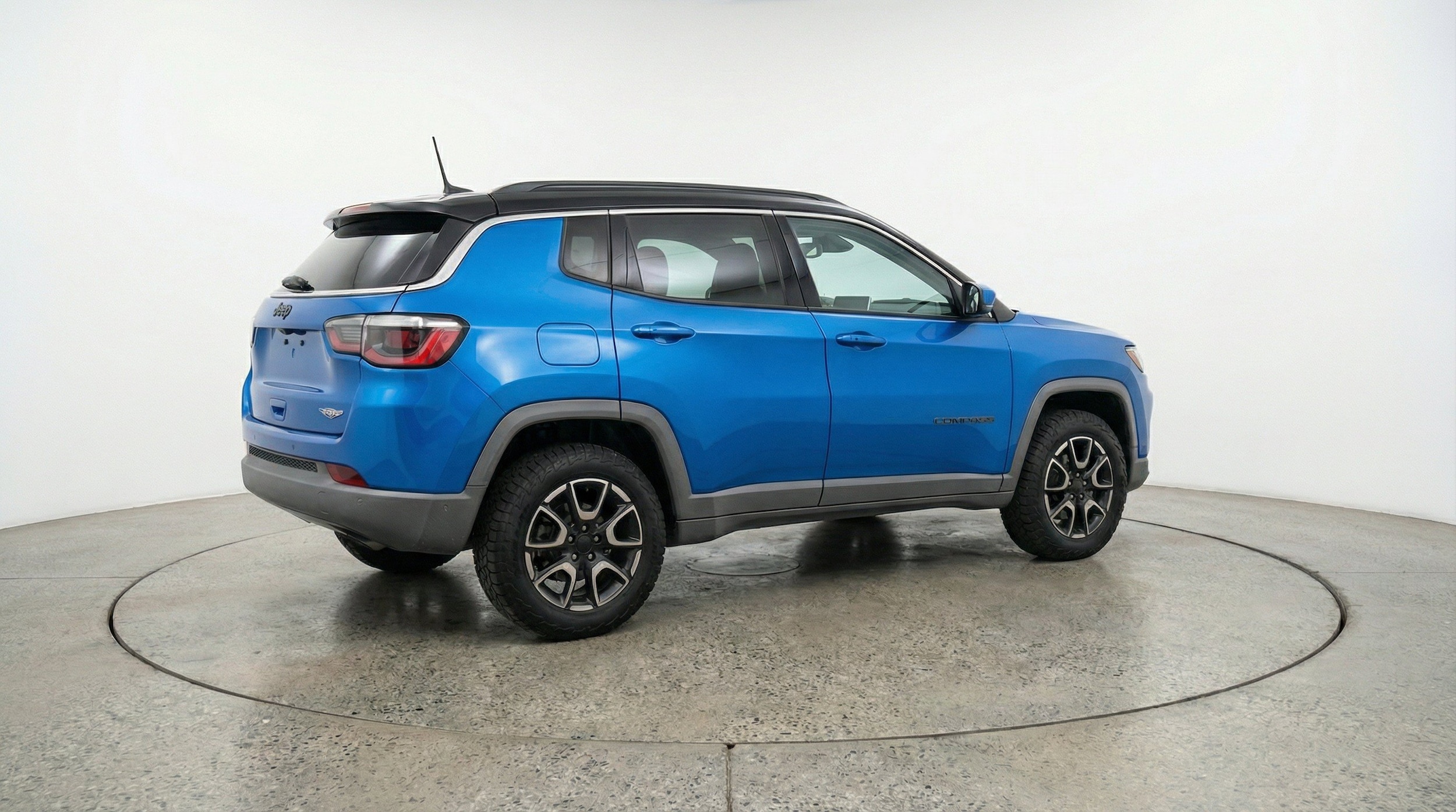 Thumbnail: 2025 Jeep Compass - 9