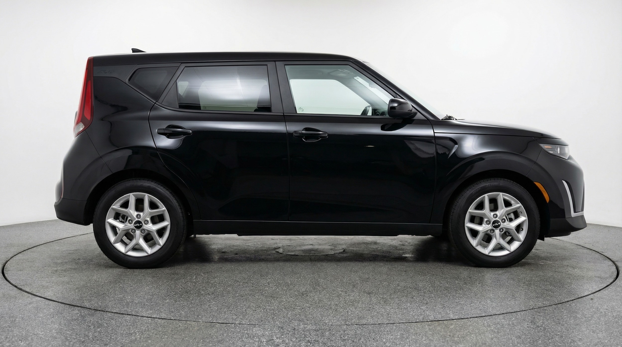 Thumbnail: 2025 Kia Soul - 8