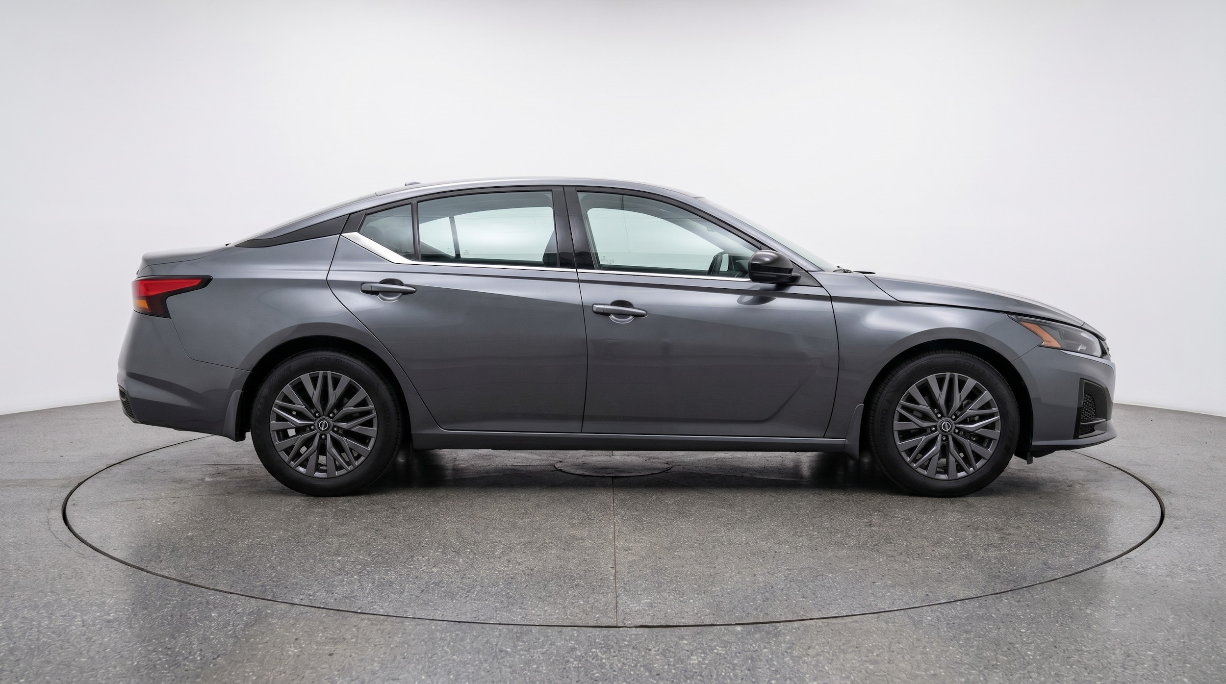Thumbnail: 2025 Nissan Altima - 8