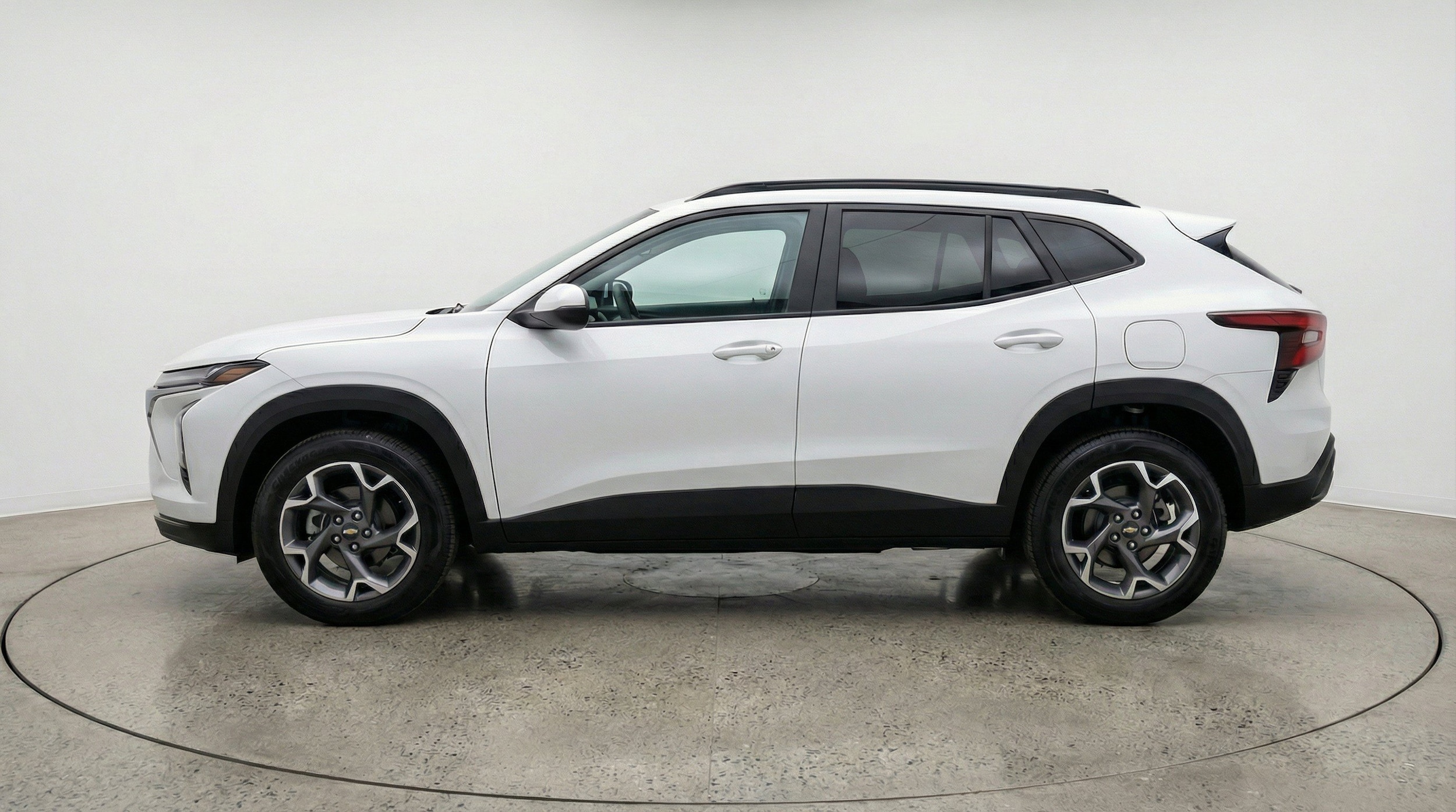 Thumbnail: 2025 Chevrolet Trax - 5