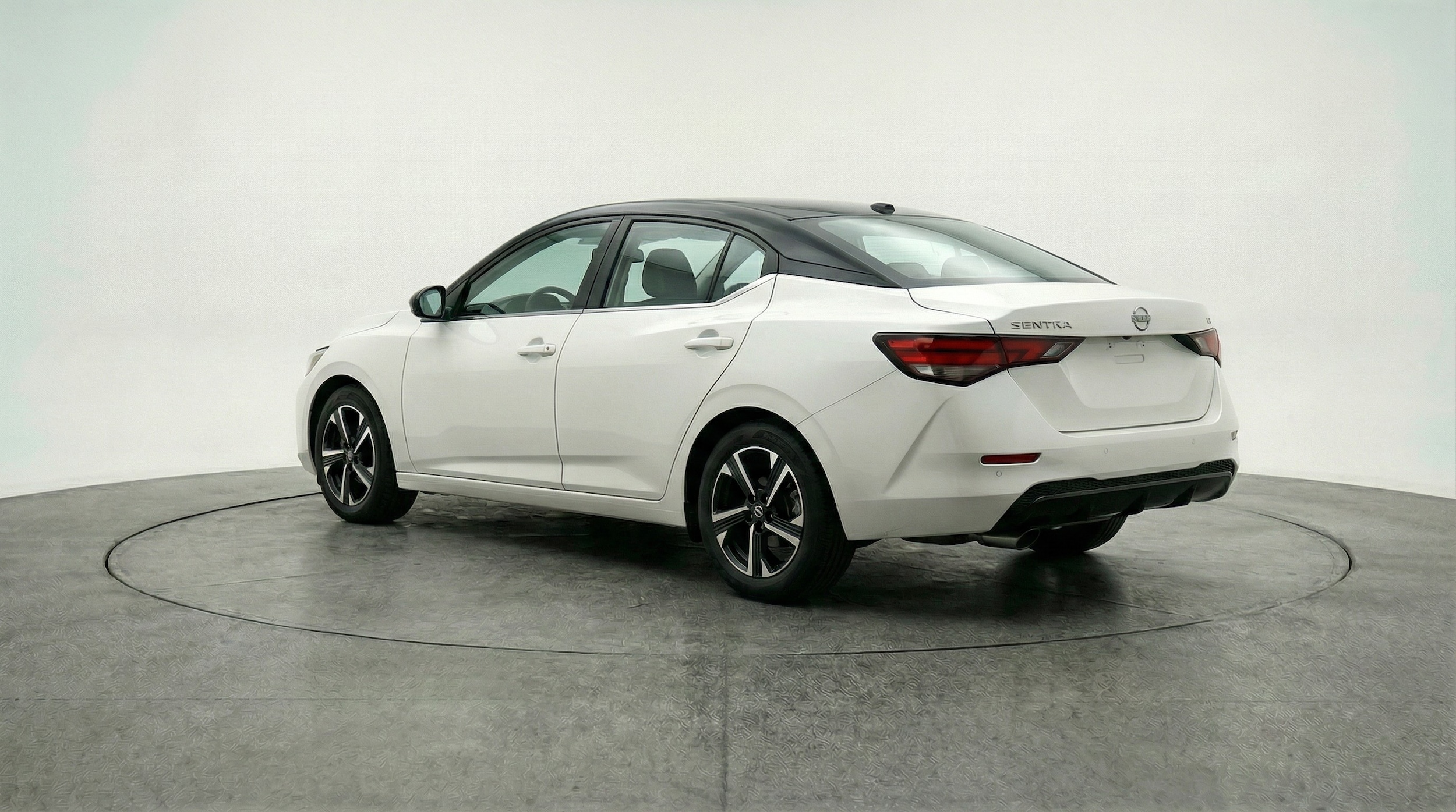 Thumbnail: 2025 Nissan Sentra - 5