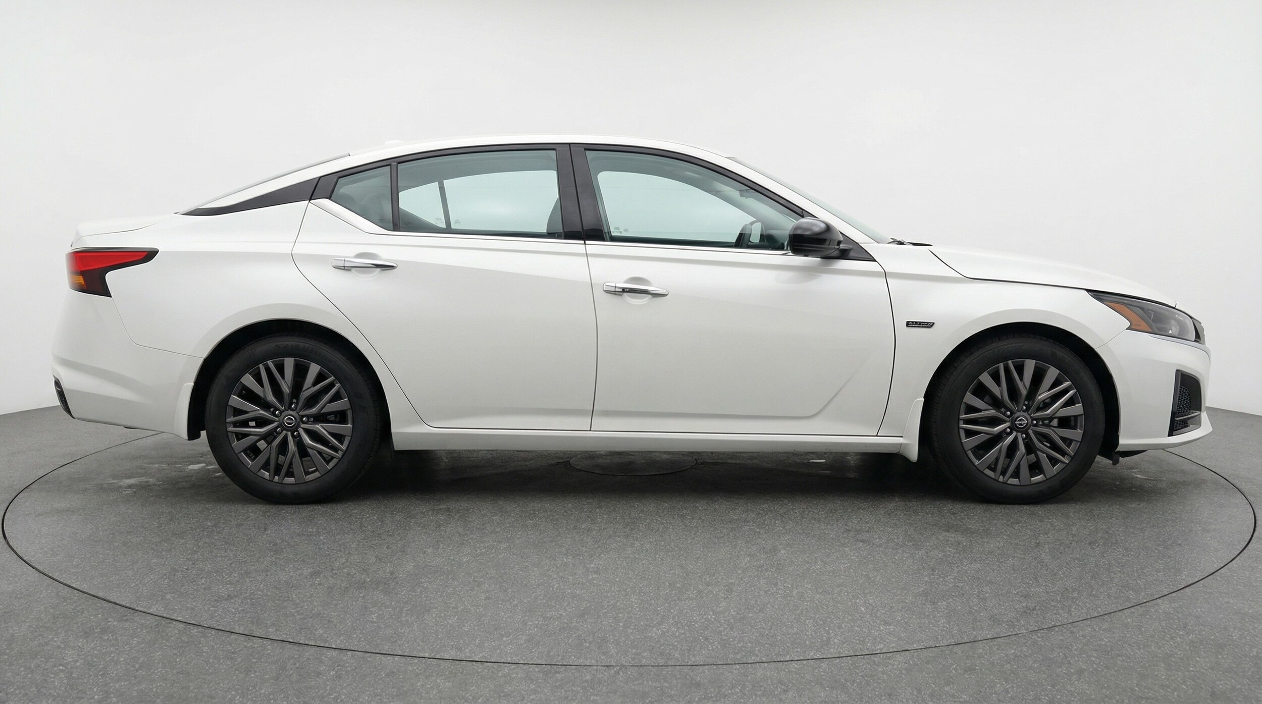 Thumbnail: 2025 Nissan Altima - 8