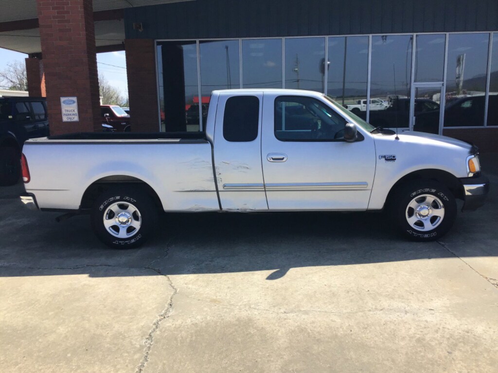 Used 2003 Ford F-150 Lariat Truck Super Cab