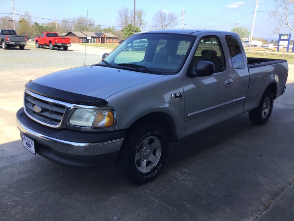 Used 2003 Ford F-150 Lariat Truck Super Cab
