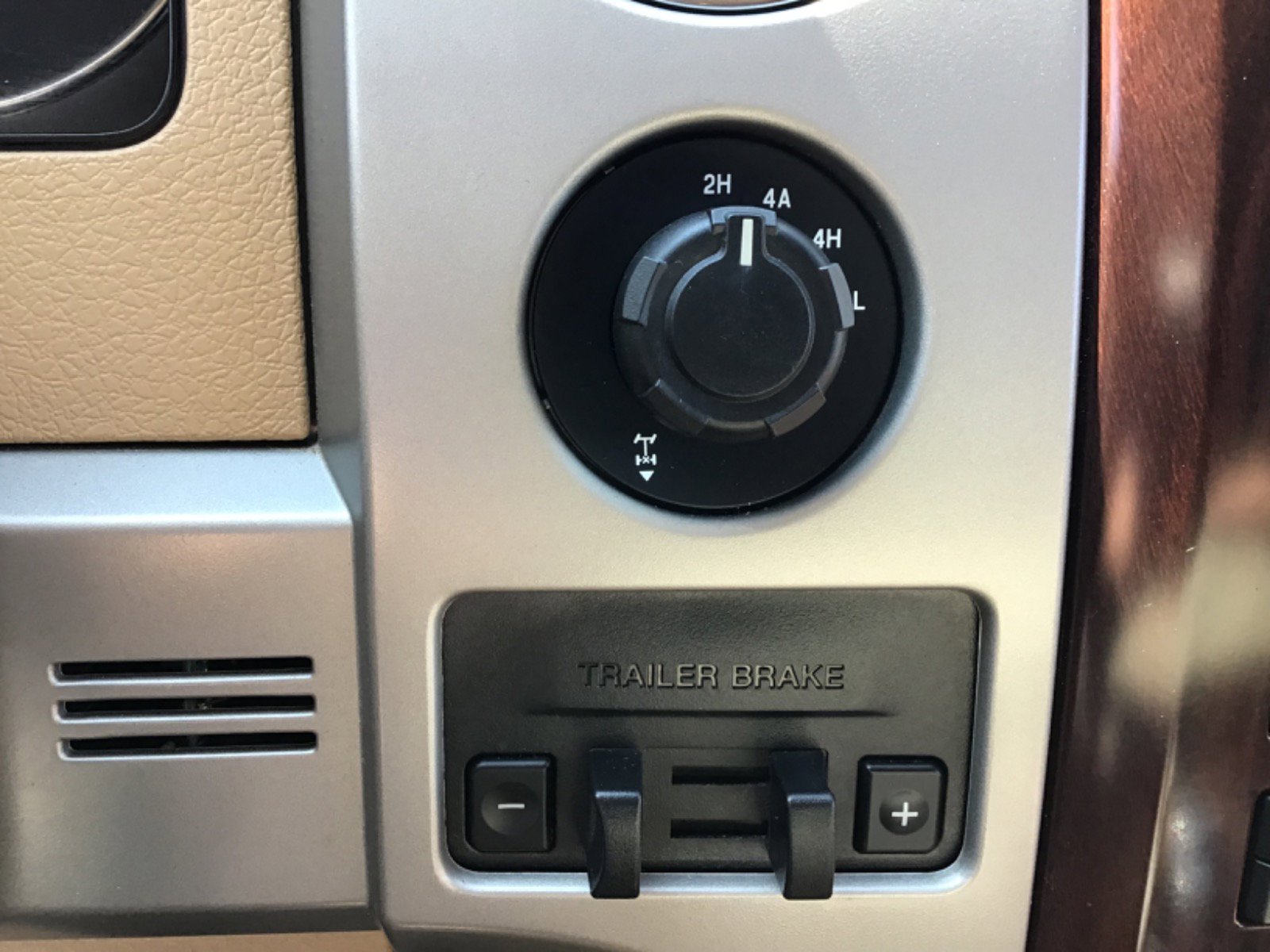 2012 Ford F-150 - Photo 12
