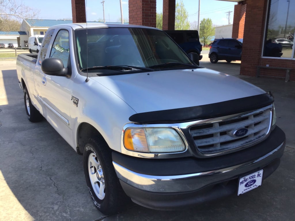 Used 2003 Ford F-150 Lariat Truck Super Cab