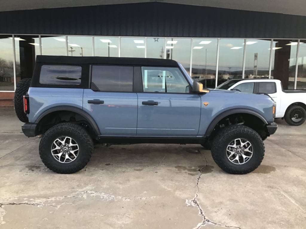 Used 2024 Ford Bronco Badlands SUV