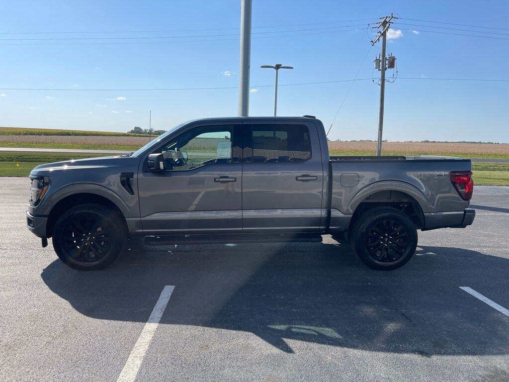 2025 Ford F-150 XLT photo 4