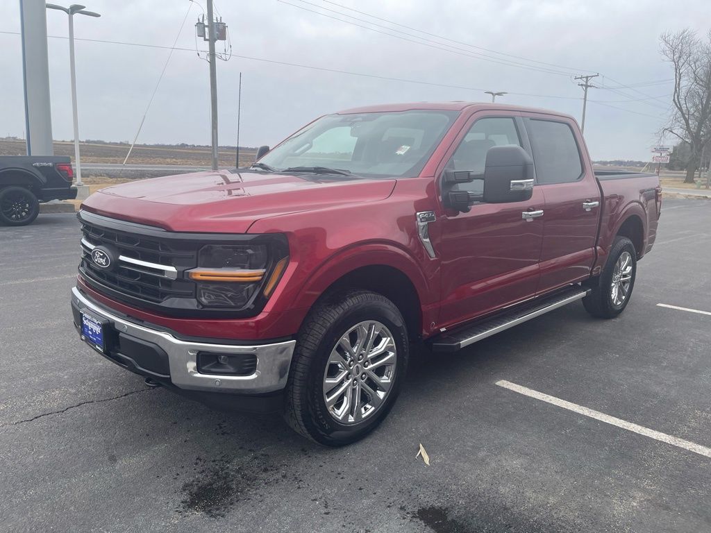2026 Ford F-150 XLT - Photo 3