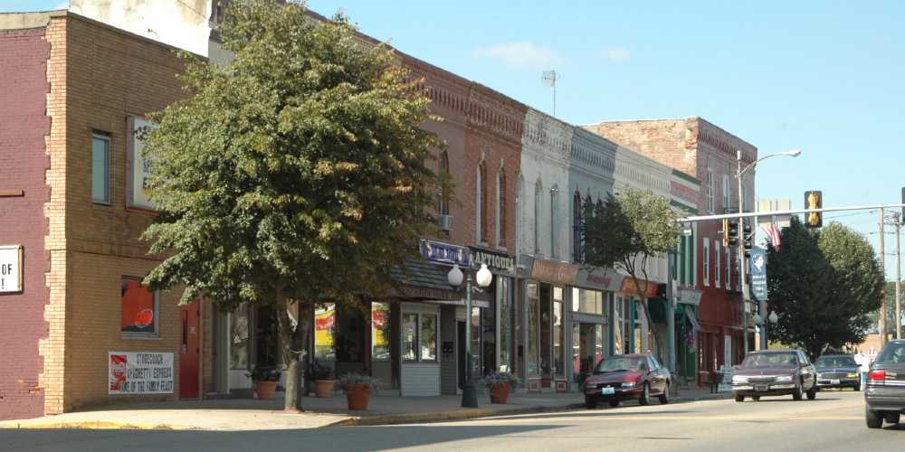 New and Used Ford Dealership Serving Princeton, IL Mendota Ford