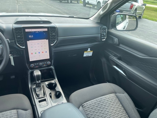2025 Ford Ranger XLT - Photo 18