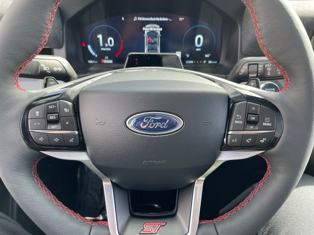 2026 Ford Explorer ST - Photo 27