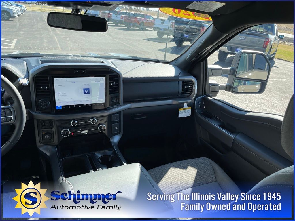 2026 Ford F-150 XLT - Photo 16