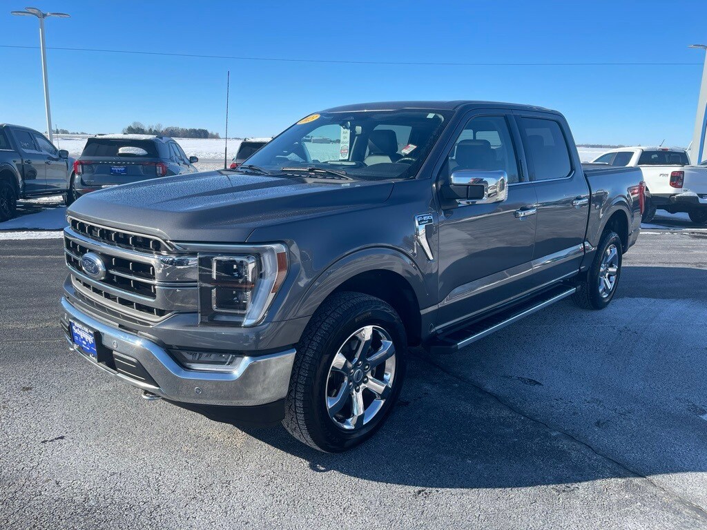2023 Ford F-150 Lariat photo 2