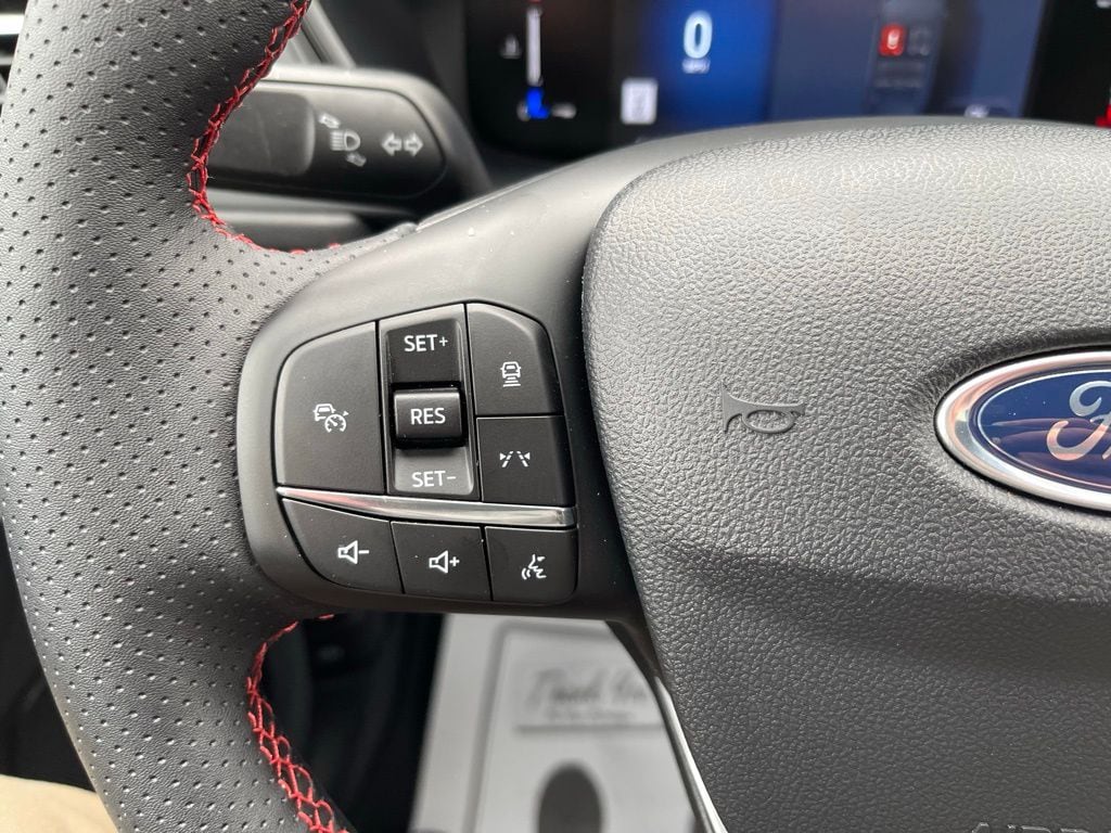 2026 Ford Escape ST-Line - Photo 21