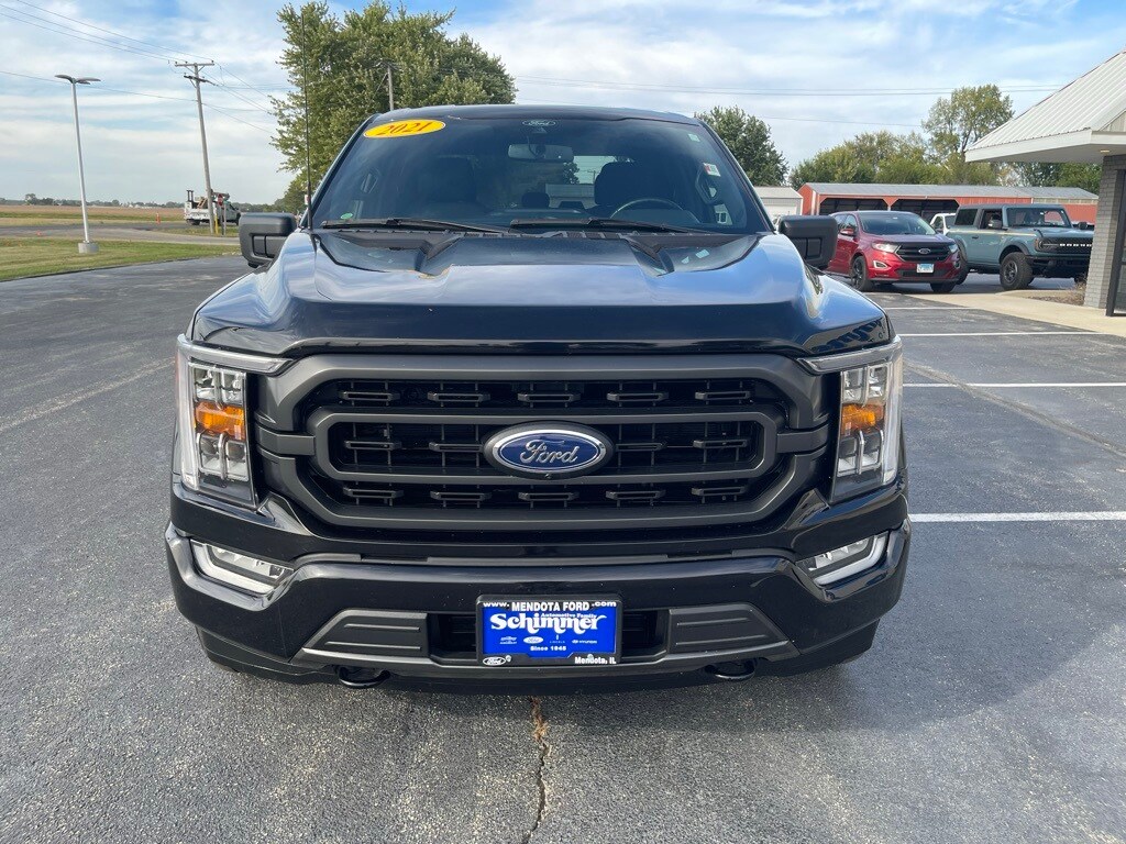 2021 Ford F-150 XLT photo 2