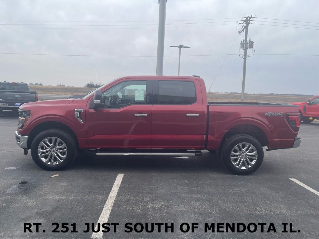 2026 Ford F-150 XLT - Photo 4