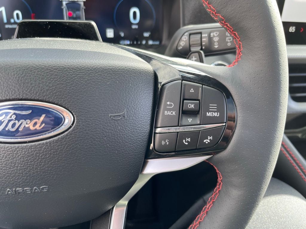 2026 Ford Explorer ST - Photo 29