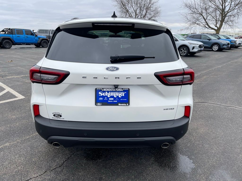 2026 Ford Escape ST-Line - Photo 6