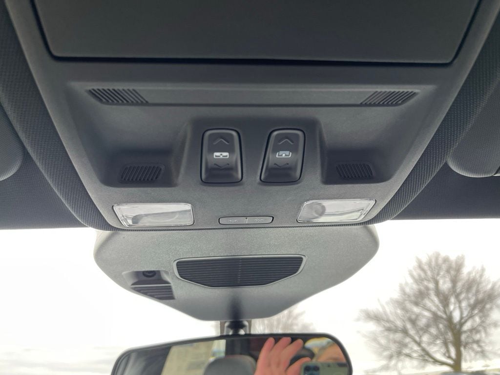 2026 Ford Escape ST-Line - Photo 38