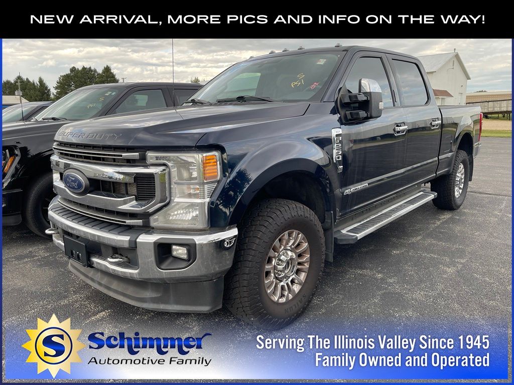 Antimatter Blue Metallic 2022 Ford F-250 Super Duty Pickup Truck Four-Wheel Drive Automatic