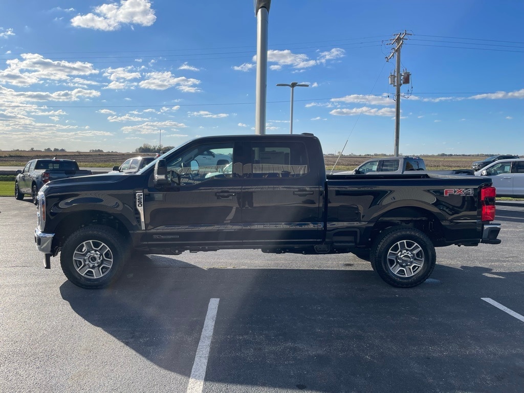 New 2026 Ford F-250SD Lariat Truck