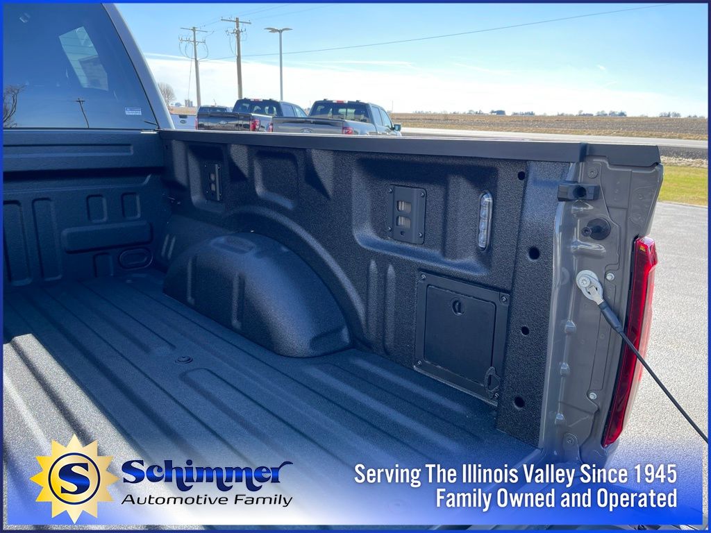2026 Ford F-150 XLT - Photo 10