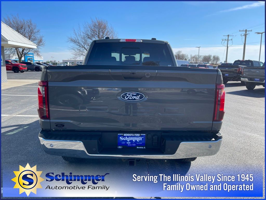 2026 Ford F-150 XLT - Photo 6
