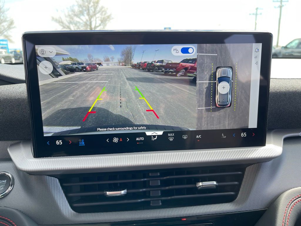 2026 Ford Explorer ST - Photo 35