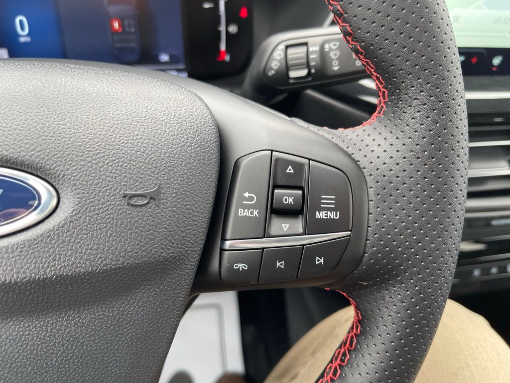 2026 Ford Escape ST-Line - Photo 22