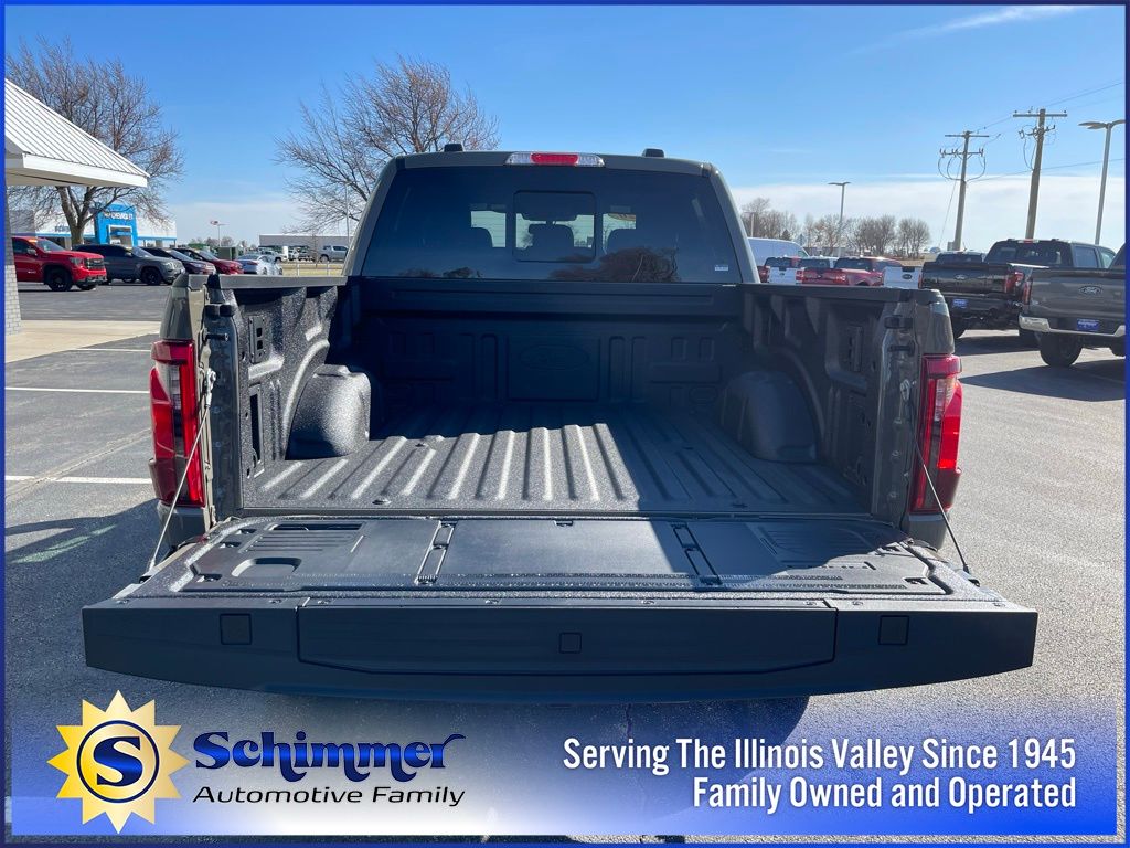 2026 Ford F-150 XLT - Photo 8