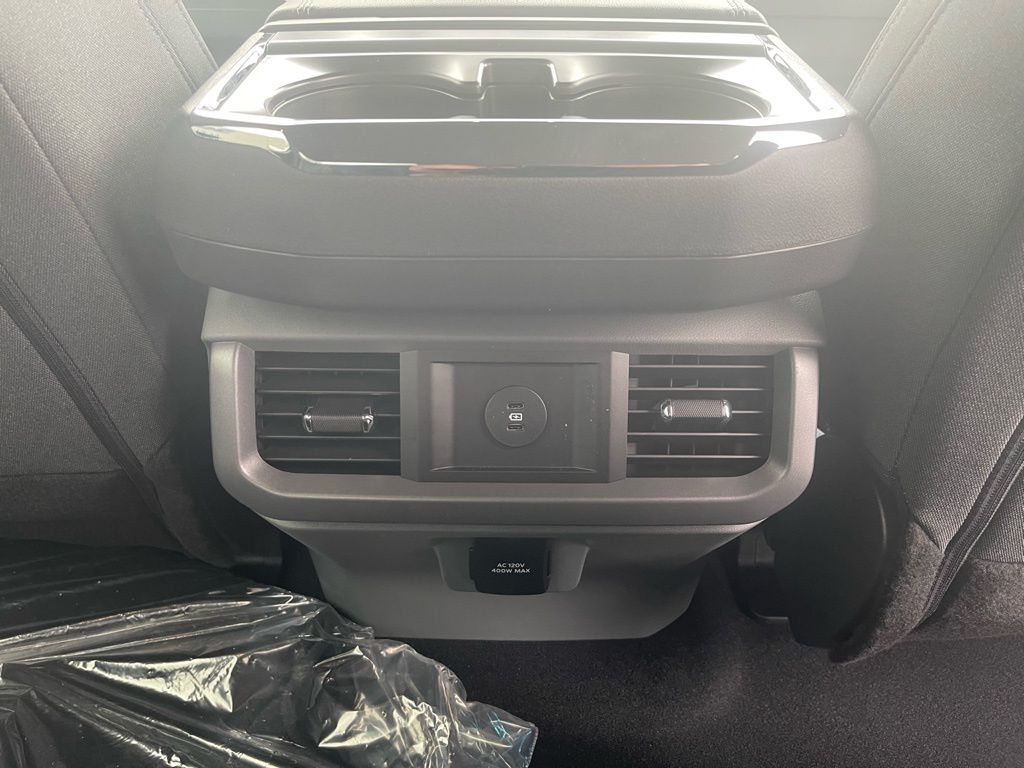 2026 Ford F-150 XLT - Photo 16