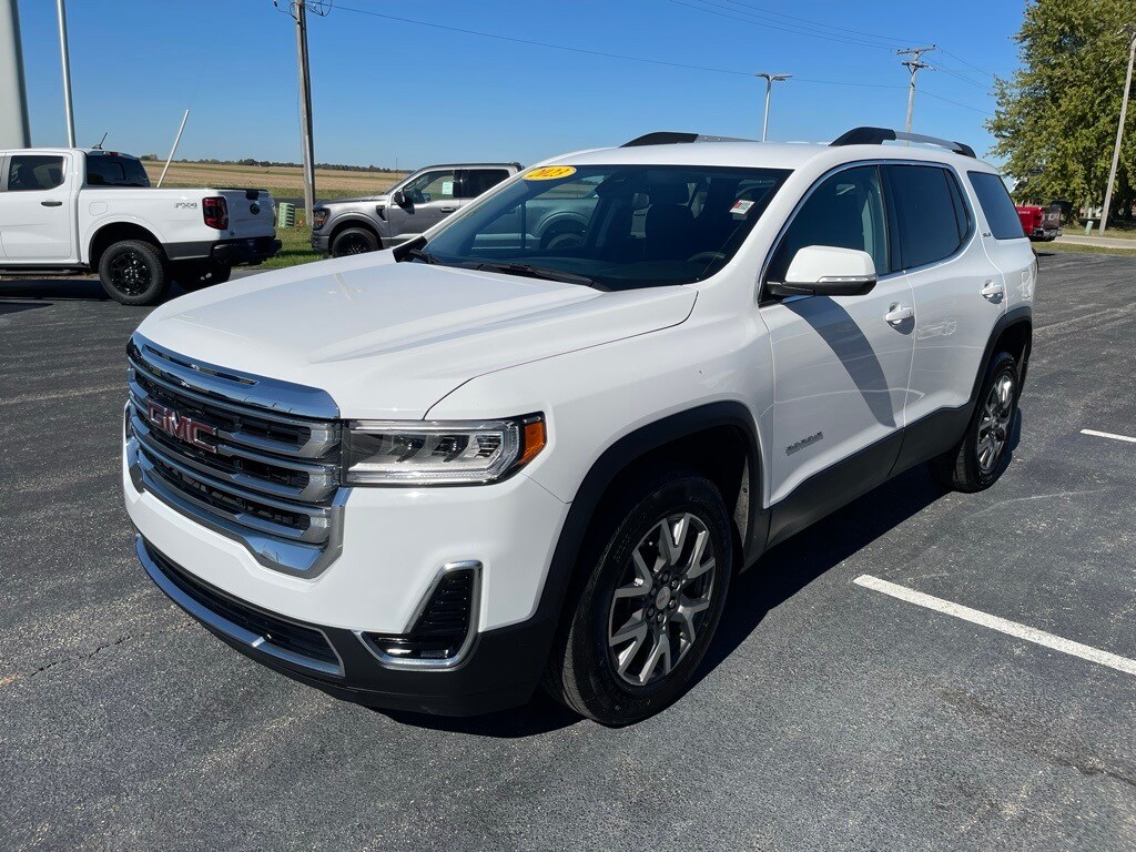 2023 Gmc Acadia SLE photo 3