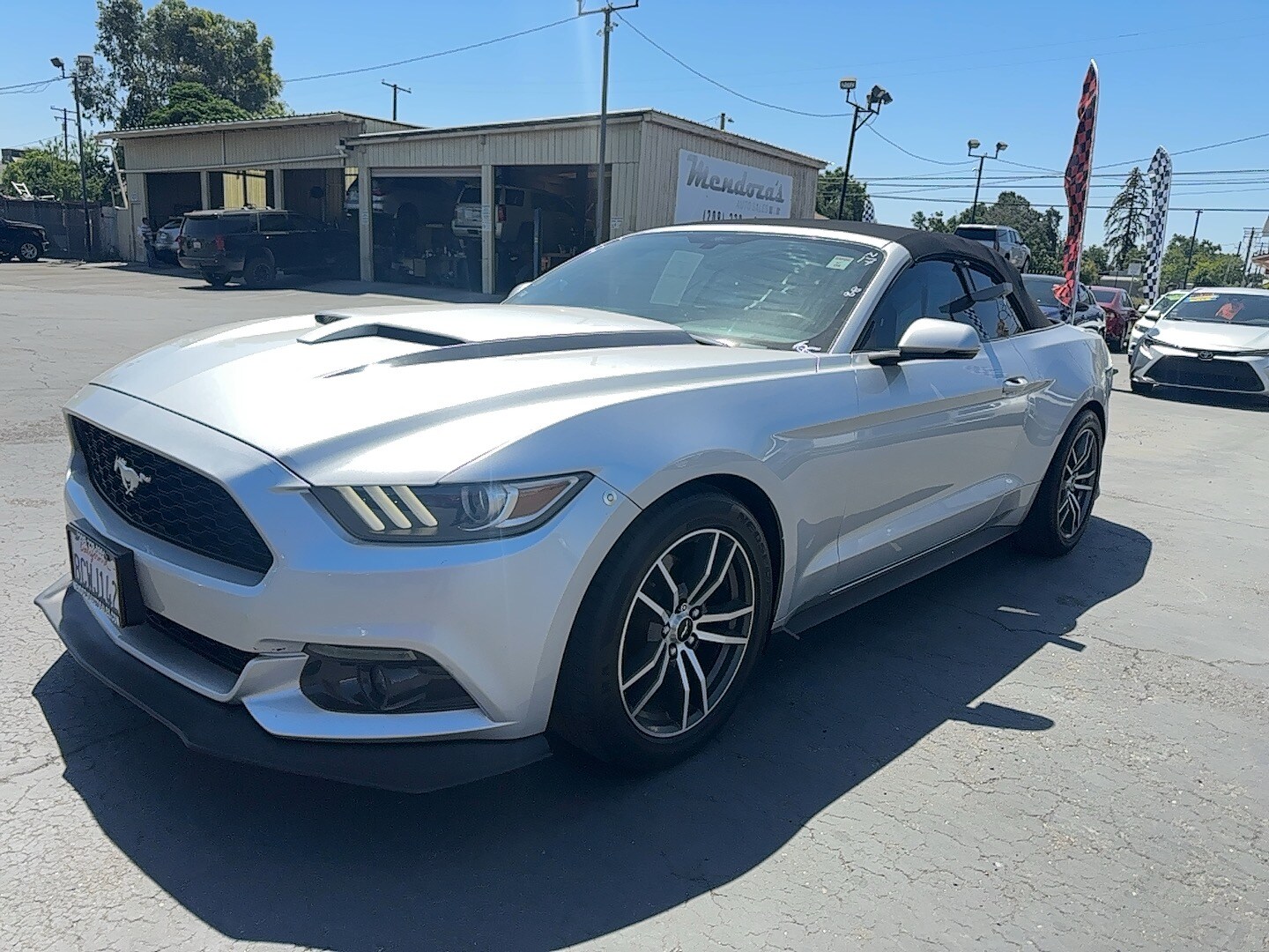 2017 Ford Mustang Convertible photo 3