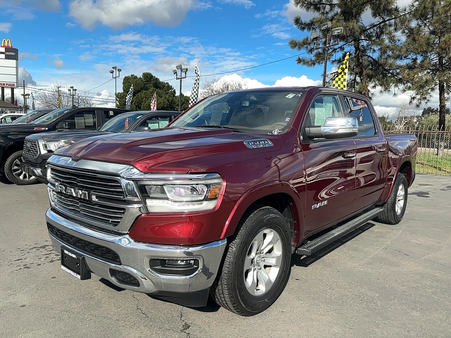 2019 Ram 1500 Laramie photo 2