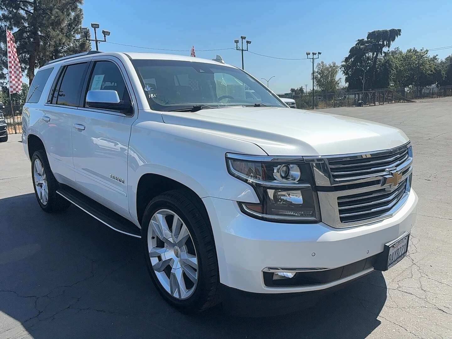 2017 Chevrolet Tahoe Premier photo 2