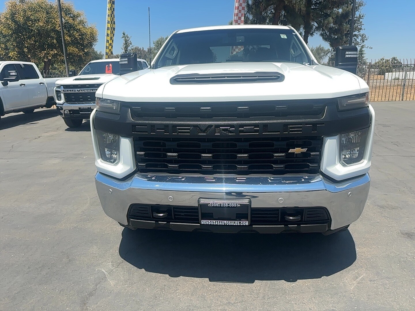 2021 Chevrolet Silverado 2500HD photo 3