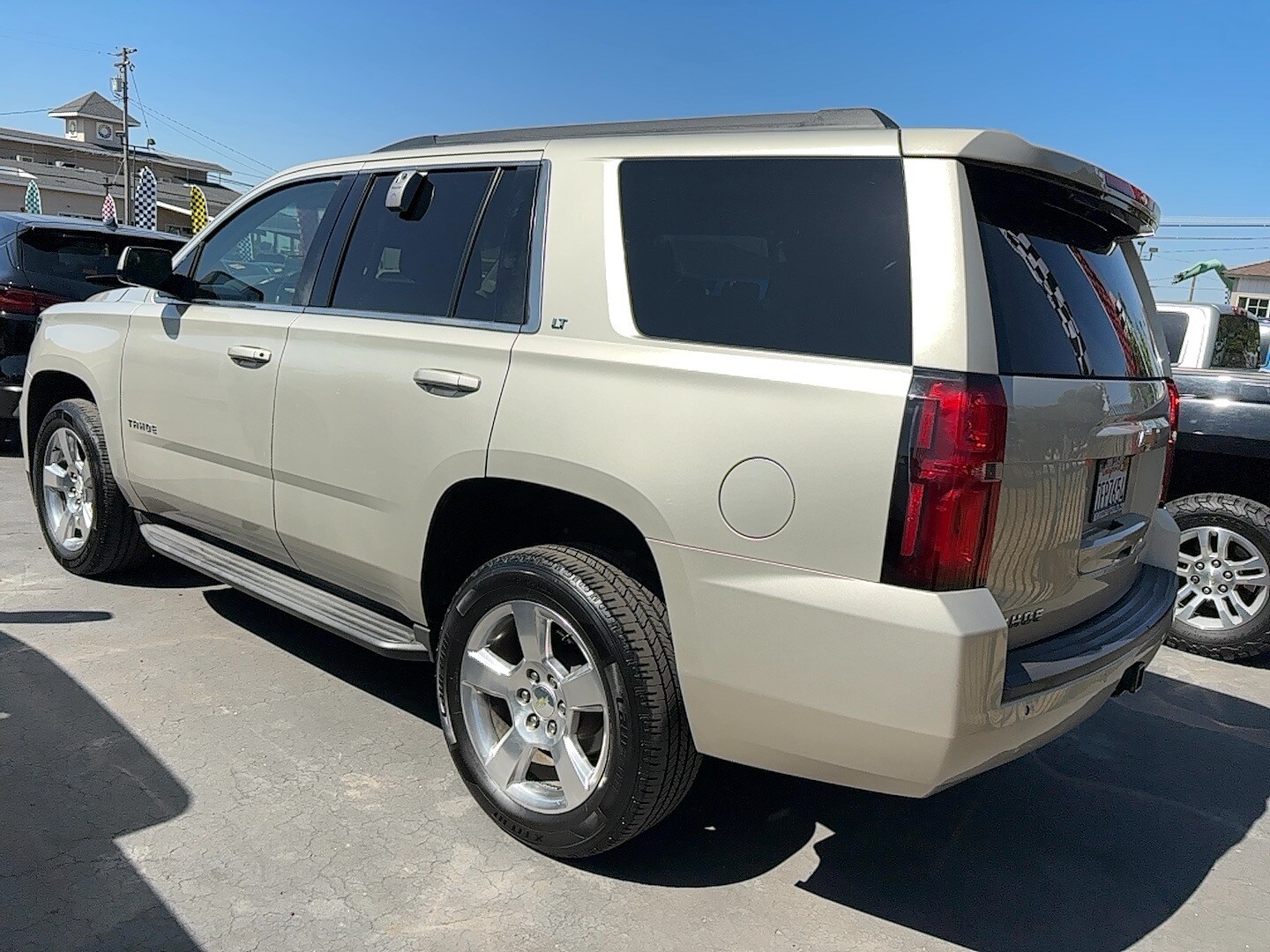 2015 Chevrolet Tahoe LT photo 4
