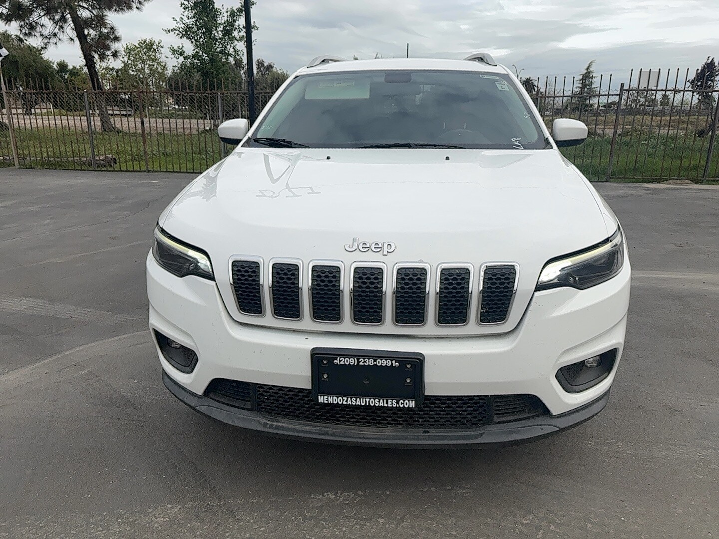 2019 Jeep Cherokee Latitude photo 3